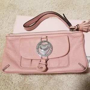 Wristlet